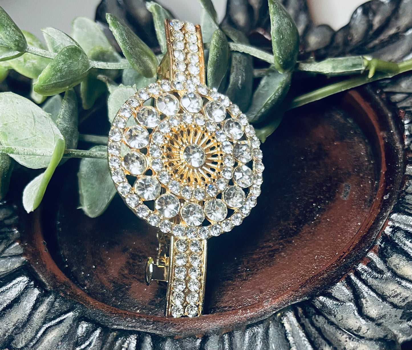 Round flower hair barrette 3.0” inch gold toned with clear rhinestones hair accessory