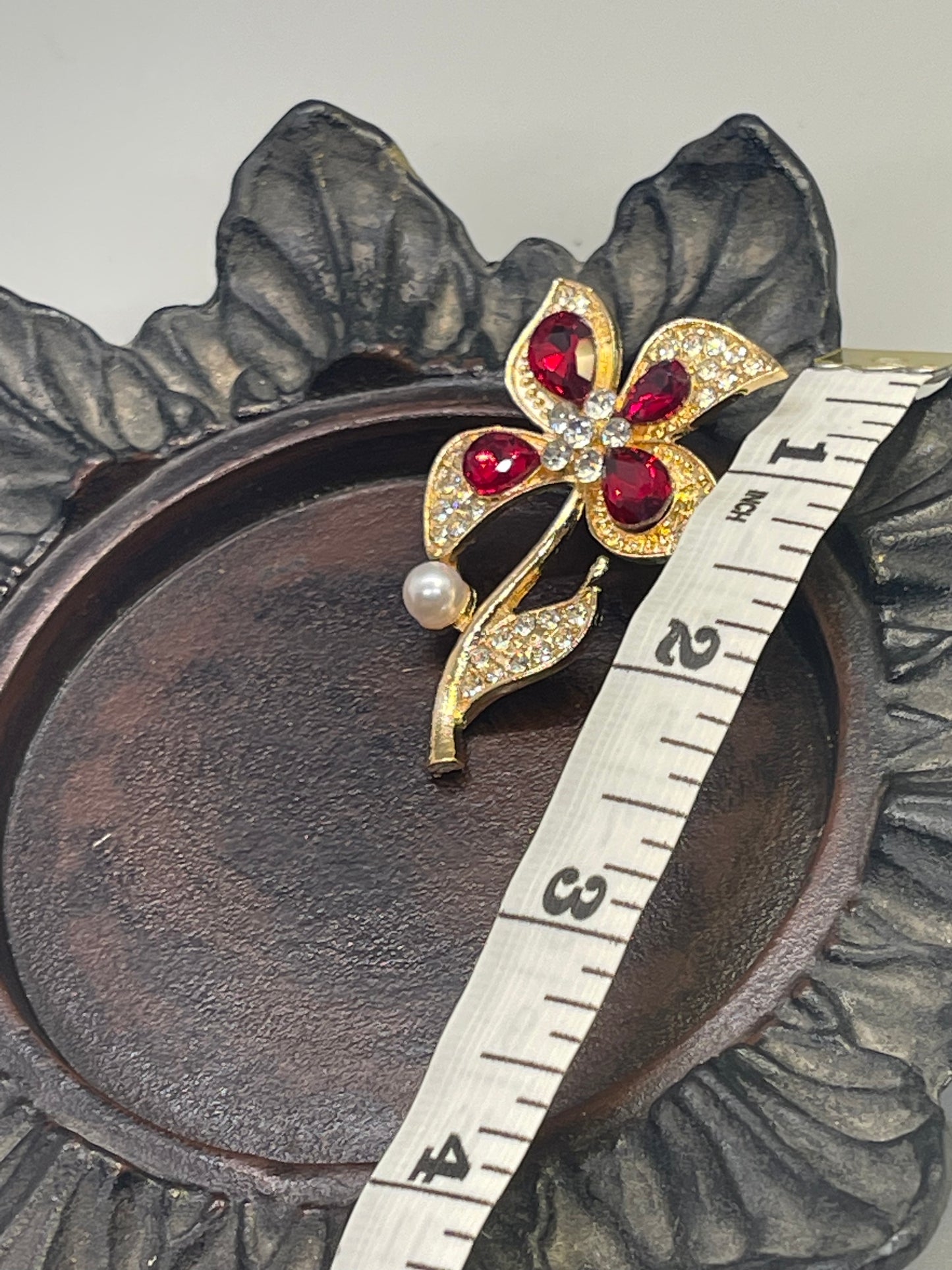 Luxe’s Red Crystal Brooch Rhinestone flower gold tone woman with rhinestone gift scarf accessory