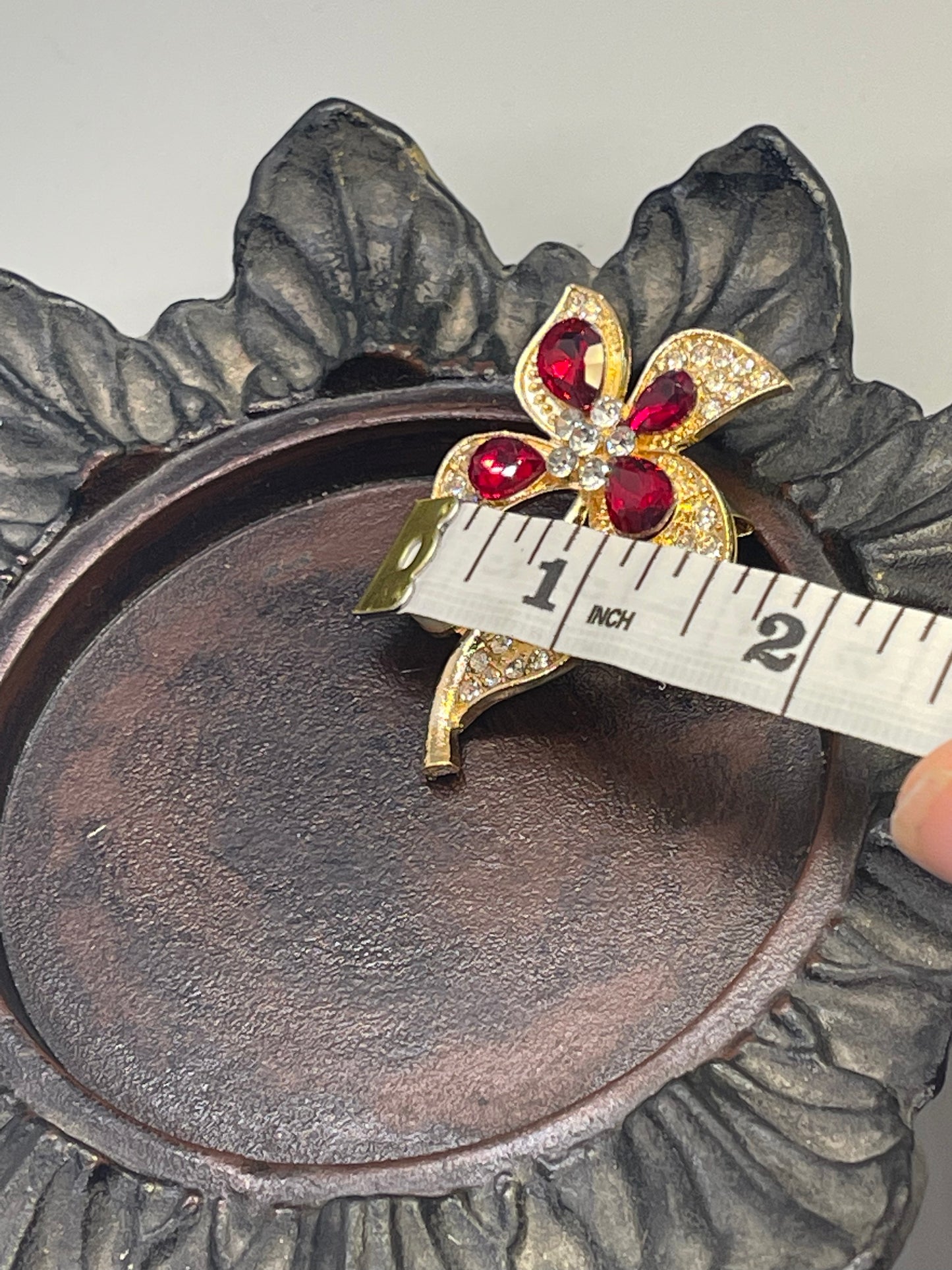 Luxe’s Red Crystal Brooch Rhinestone flower gold tone woman with rhinestone gift scarf accessory
