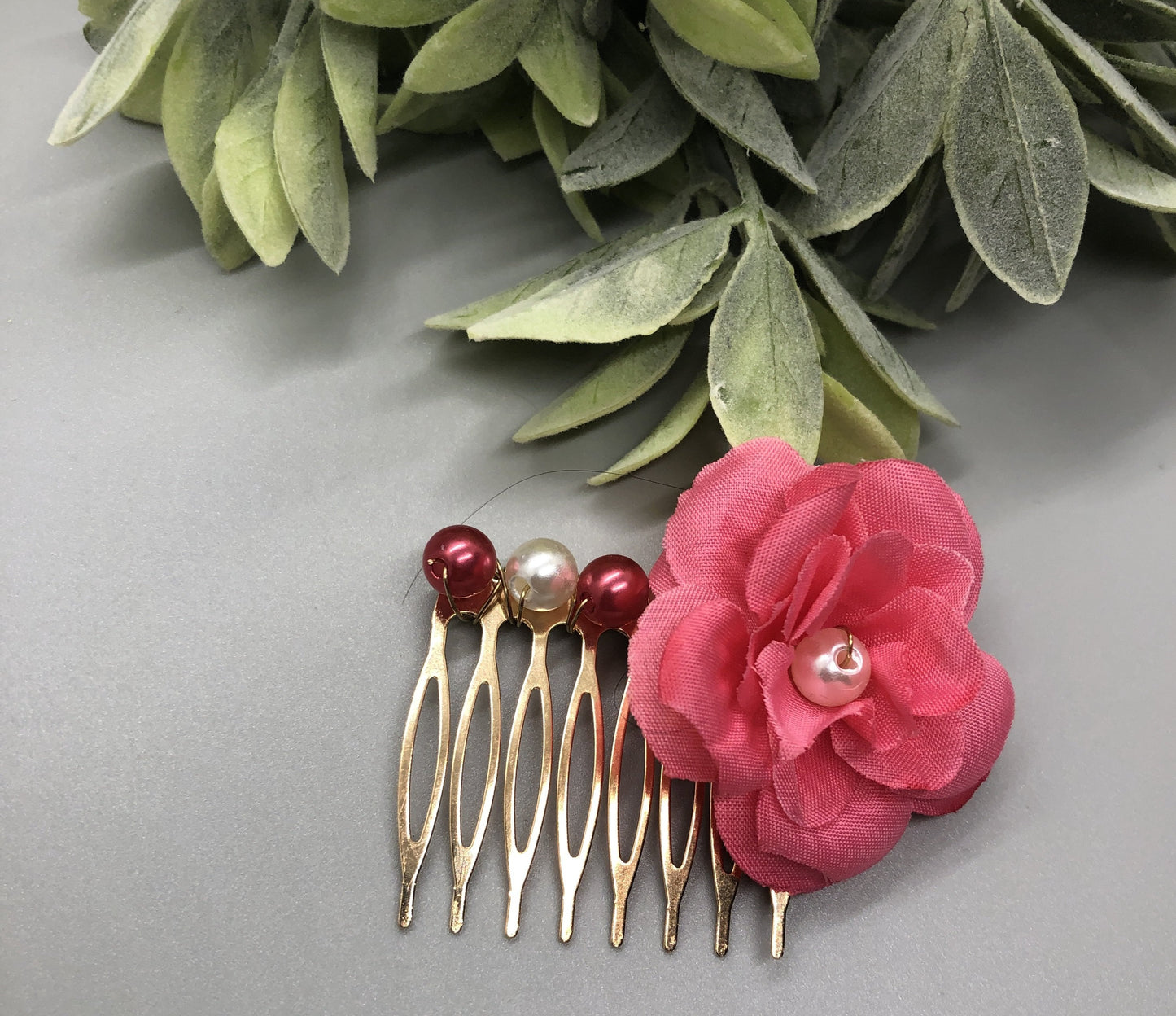 Pink Flower Dark Pink White Beads 2.0' Metal Side Comb Retro Vintage Style 1 pc