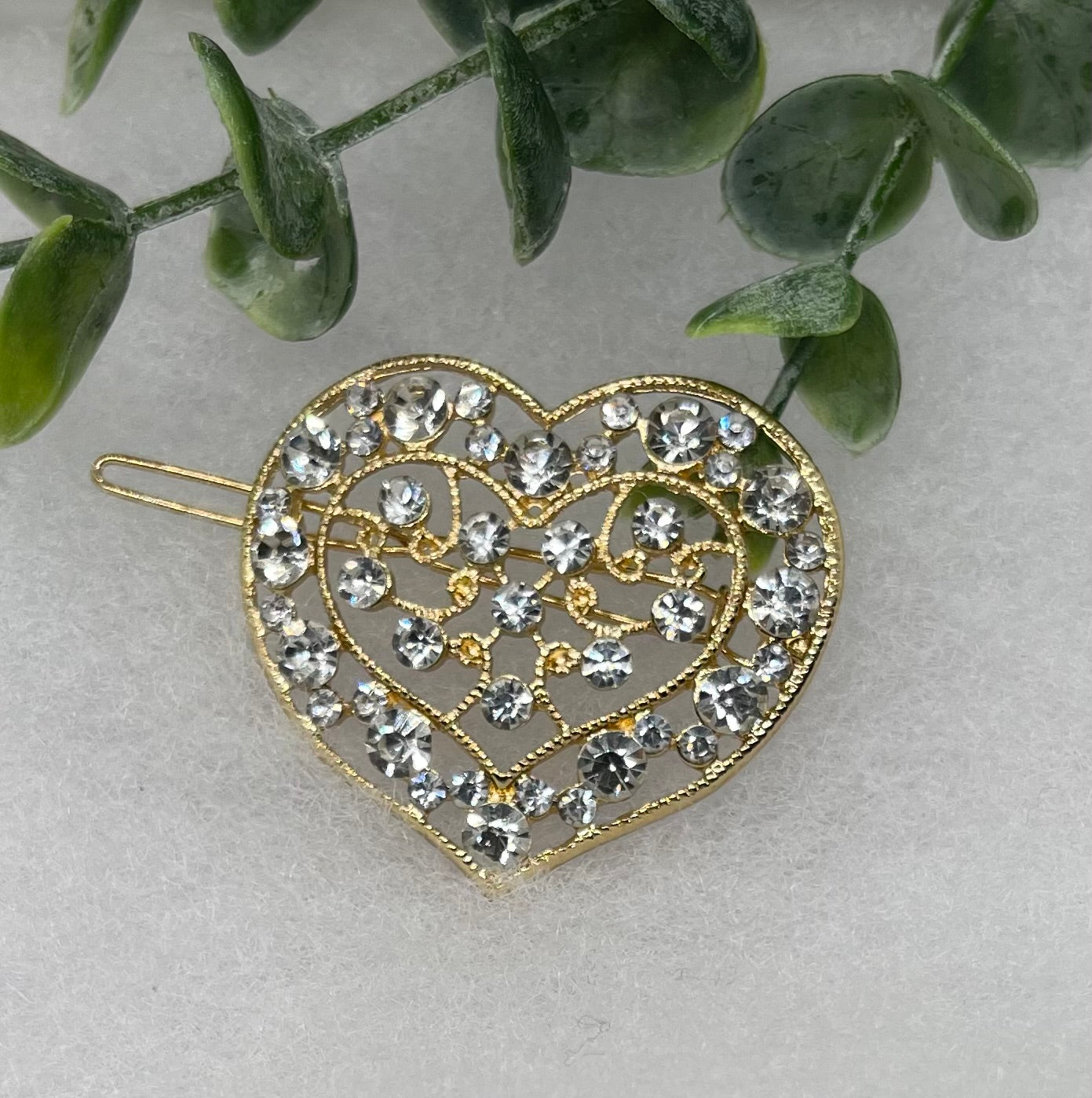 Clear Crystal rhinestone heart gold tone hair clip approximately 2.0” long hair accessory bridal wedding Retro Bridal Party Prom Birthday gifts