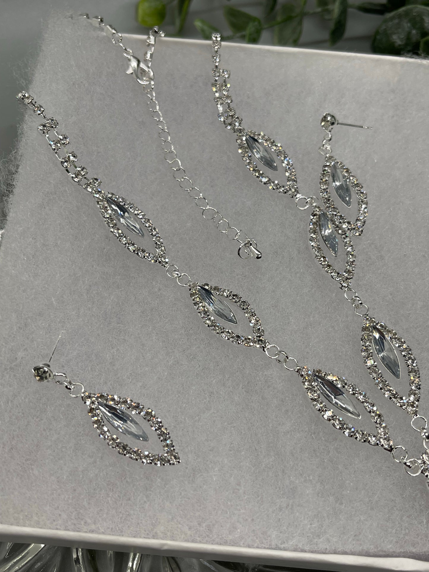 Clear Crystal Rhinestone necklace earrings set bridal wedding engagement formal accessory accessories