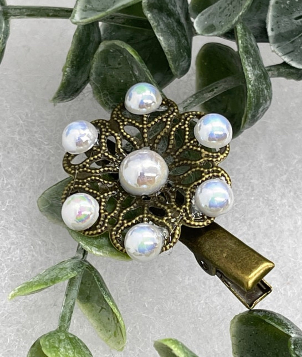 White Pearl Flower vintage antique style alligator clip approximately 2.0” long hair accessory bridal wedding Retro