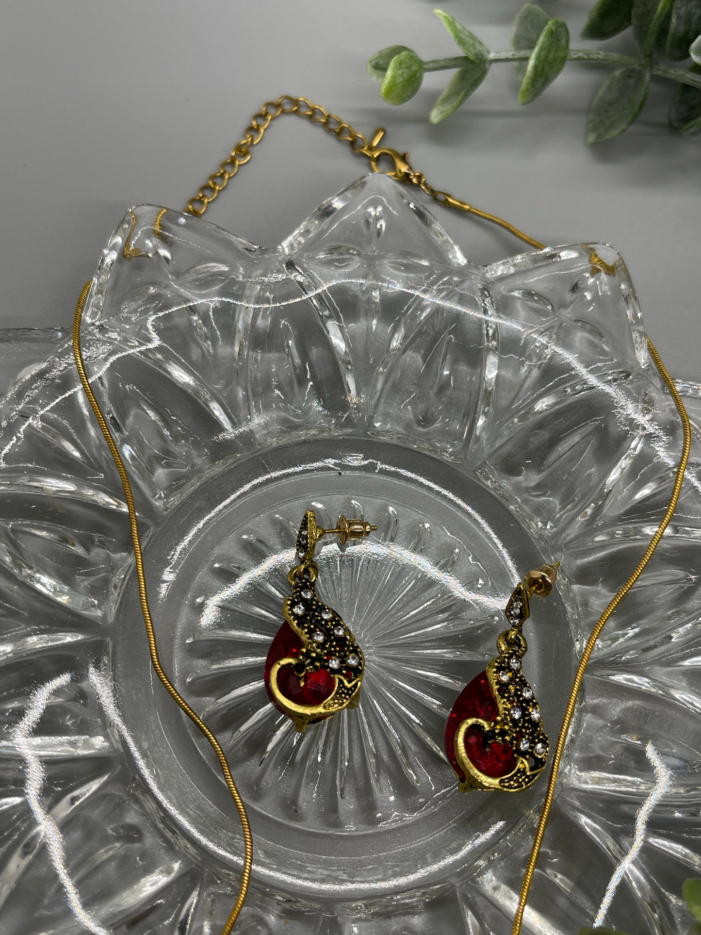 Ruby Red peacock crystal rhinestone necklace earrings set