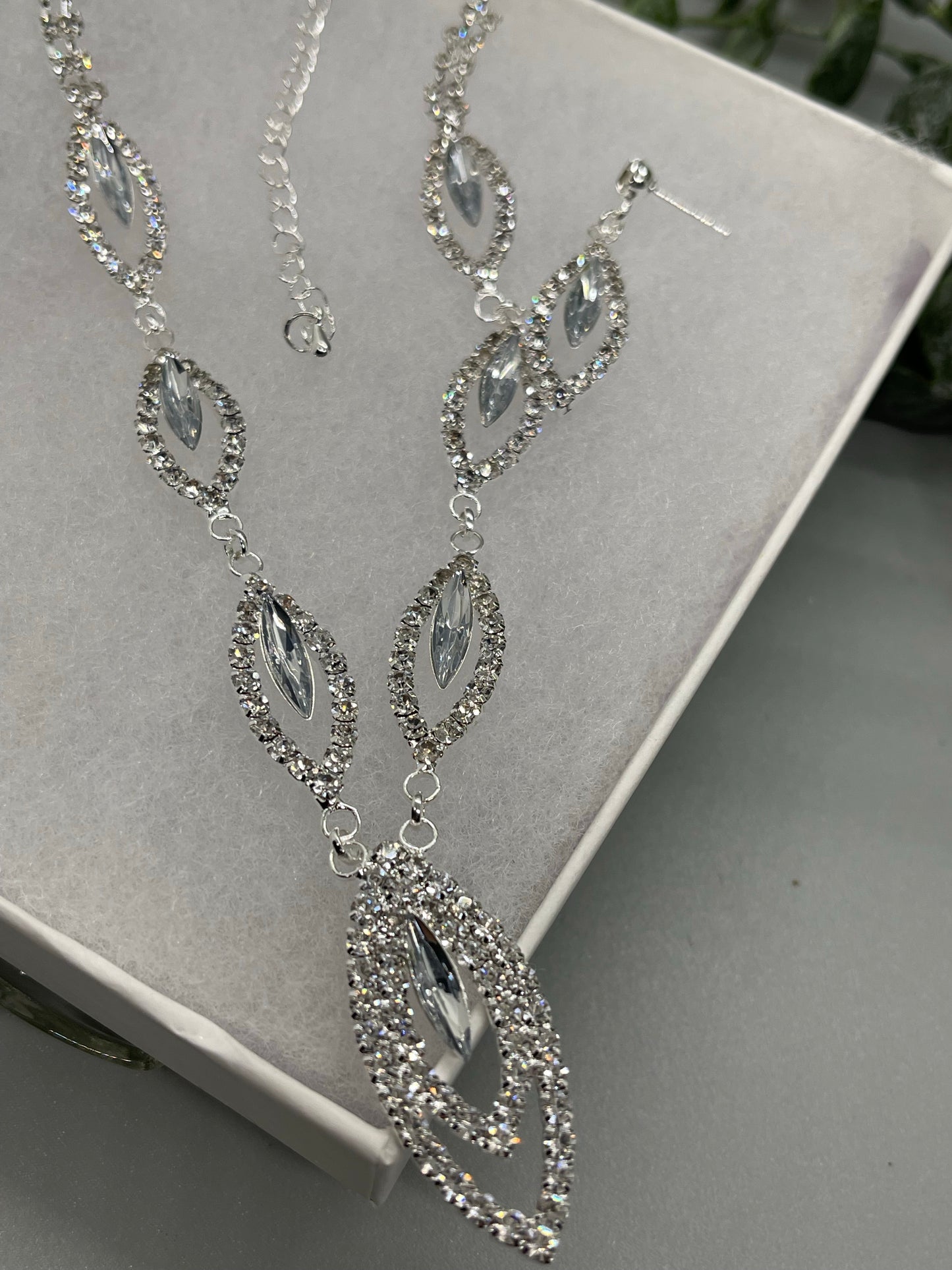 Clear Crystal Rhinestone necklace earrings set bridal wedding engagement formal accessory accessories