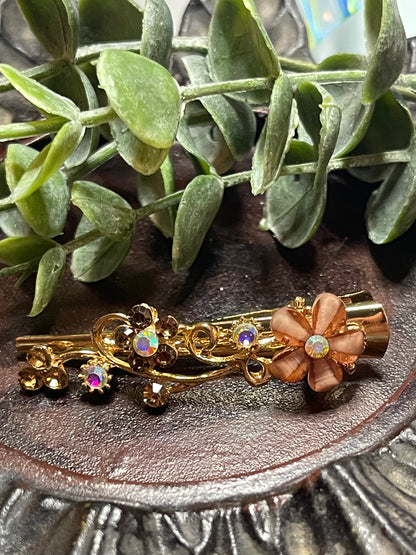 Flower alligator salon clip 2.5’’ gold toned with orange crystal rhinestones hair accessory