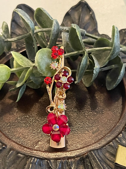 Flower alligator salon clip 2.5’’ gold toned with Red crystal rhinestones hair accessory