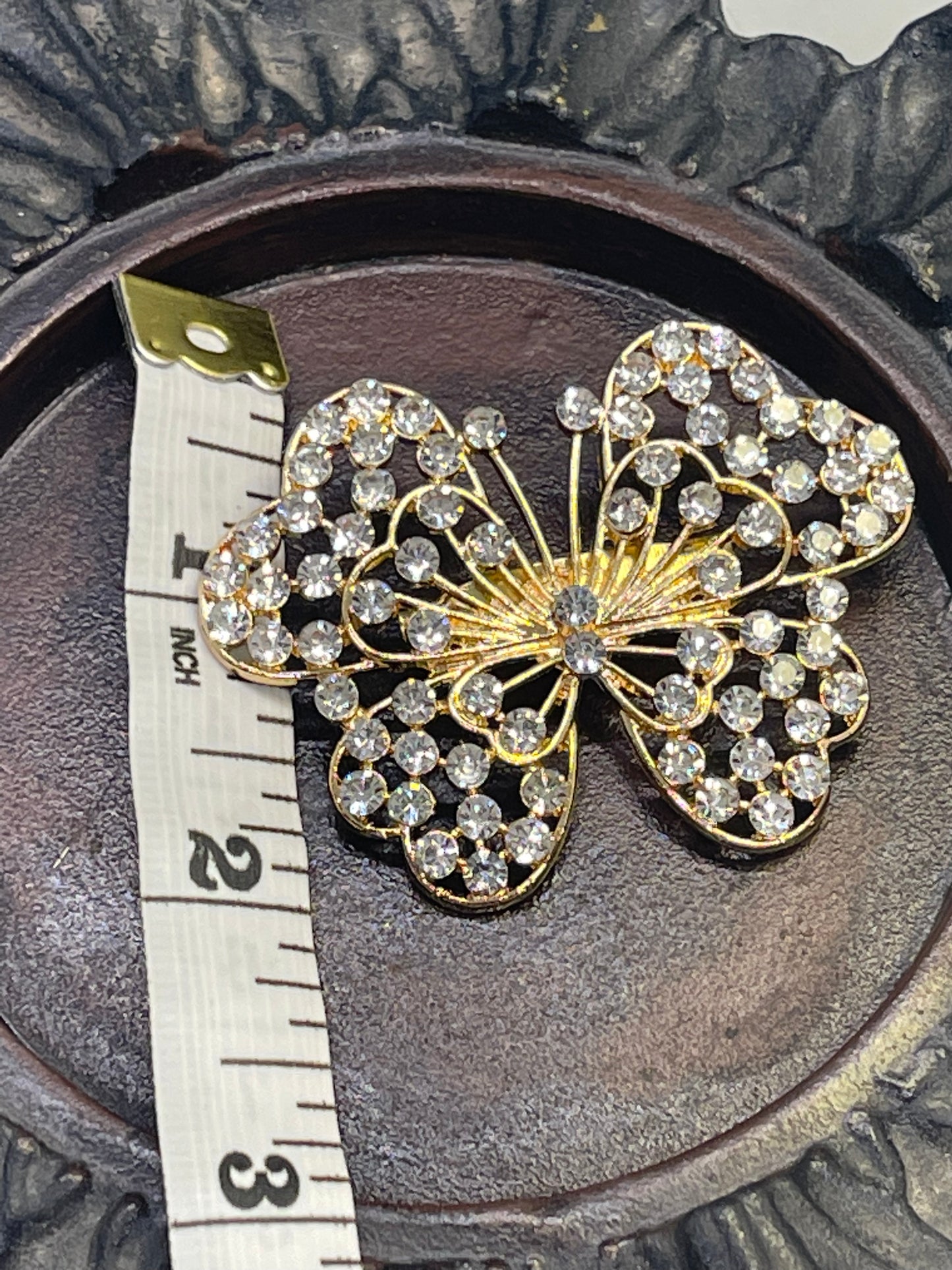 Luxe’sclear butterfly Crystal Brooch Rhinestone gold tone woman with rhinestone gift scarf accessory