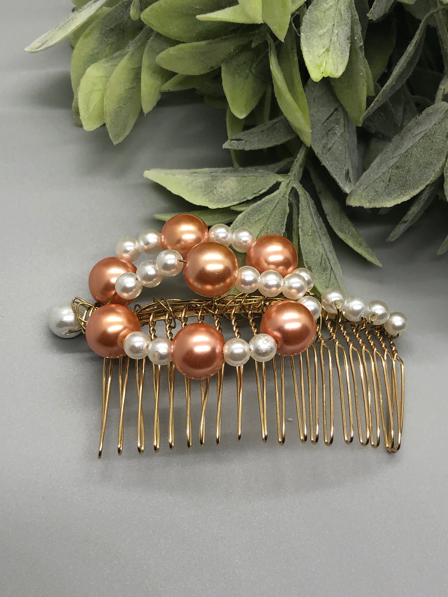 Peach White Large Beads  Side Hair Comb Gold Metal Hair 3.5" Hair Comb Retro Vintage Style 1 pc