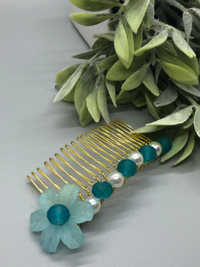 Teal Acrylic Flower Teal White Beads 3.5' Metal Side Comb Retro Vintage Style 1 pc