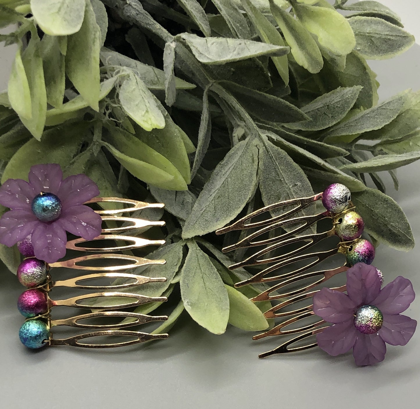 Purple Acrylic Flower Peacock Multi Color Beads 2.0" Metal Side Comb Retro Vintage Style 2 pc