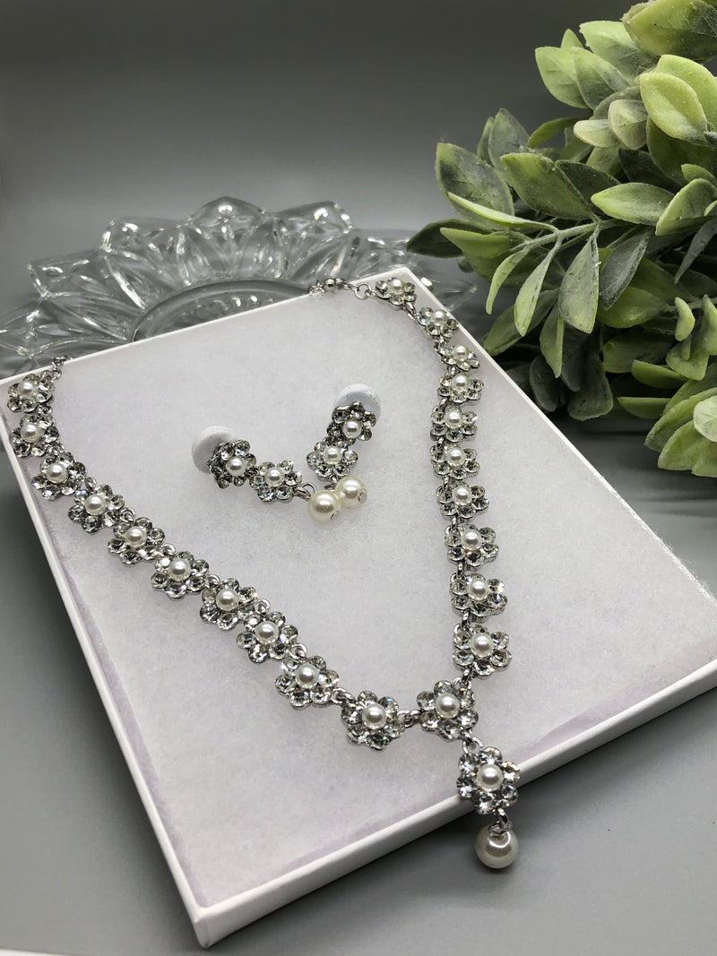 Crystal Pearls  Rhinestone Bridal Necklace Earrings Sets Wedding Formal Shower Party Event Accessories