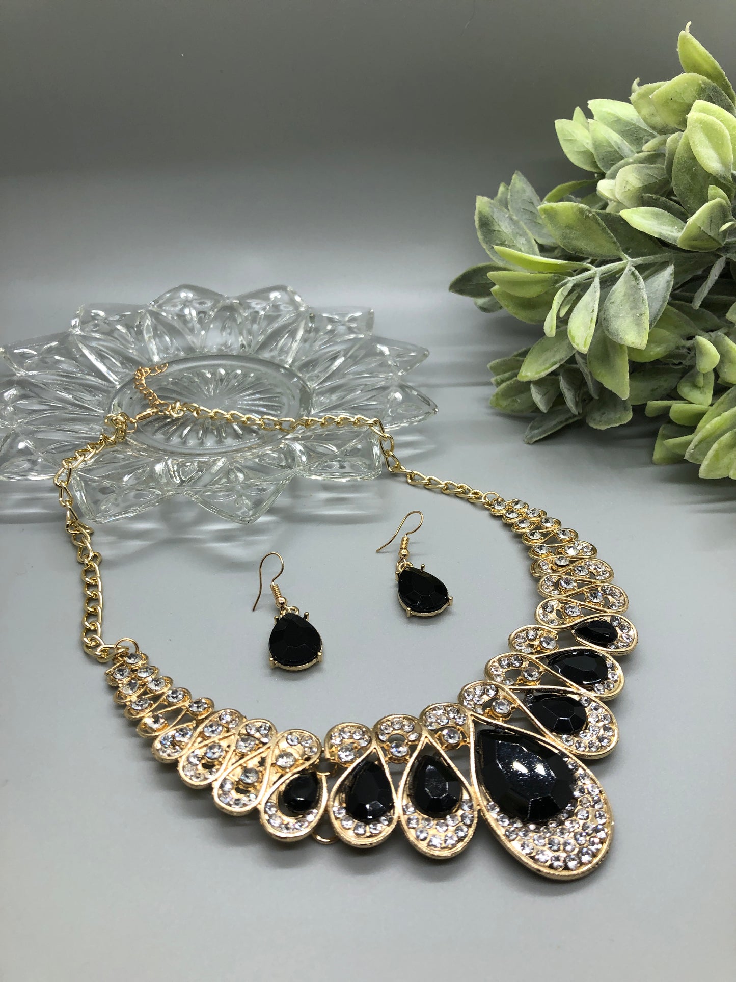 Black Crystal Rhinestone Bridal Necklace Earrings Sets Wedding Formal Shower Party Event Accessories #014