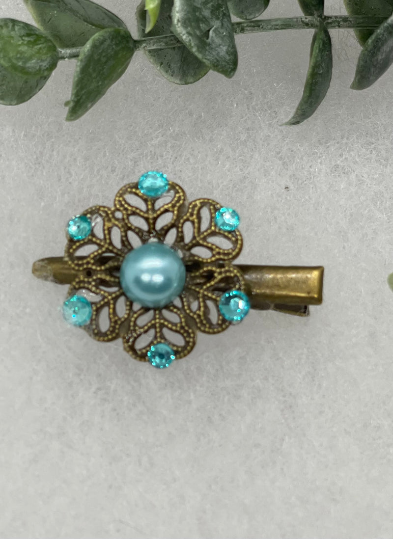 Blue crystal blue faux pearl vintage antique style flower hair alligator clip 2.0”