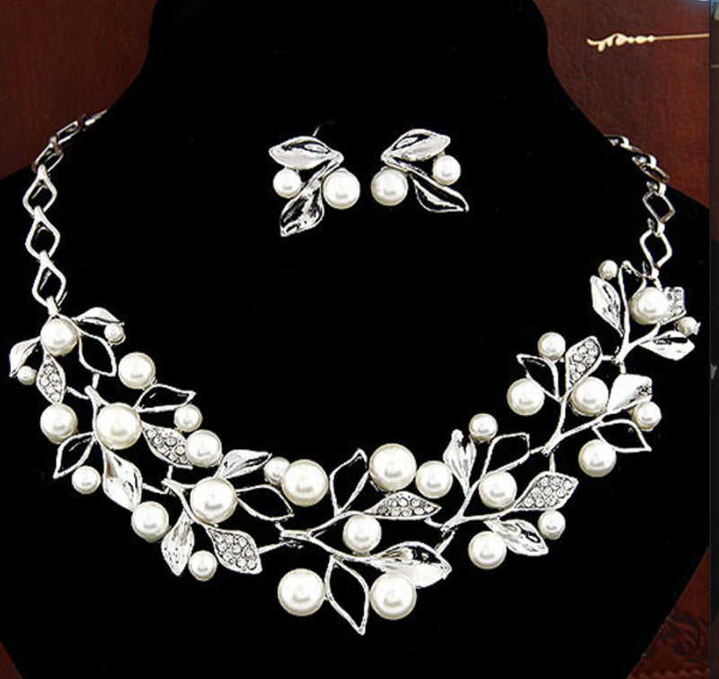 White Pearl rhinestone crystal necklace earrings set Rhinestone Jewelry Sets earring necklace wedding engagement formal party Prom sweet 16 sets