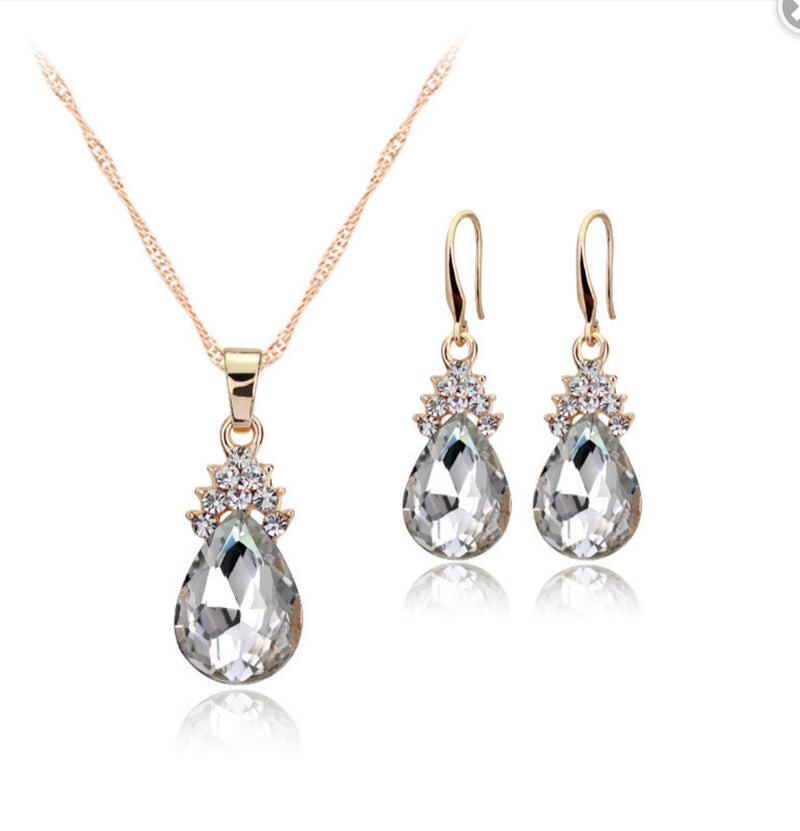 Crystal teardrop Zinc Alloy Jewelry Sets earring necklace plated fashion jewelry for woman with rhinestone nickel lead cadmium free ngs set